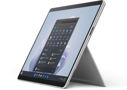 Лаптоп Microsoft Surface PRO 9, Intel Core i5-1235U, 13" (2880 x 1920) PixelSense Flow Display, Intel Iris Xe Graphics, 8GB RAM, 256GB SSD, Windows 11 Home, Platinum