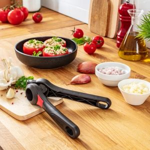 Преса за чесън Tefal K2072614, Ingenio new garlic press