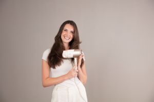 Сешоар Beurer HC 40 Travel hair dryer, 2000 W, Narrow nozzle attachment, Ion function, 3 heat & blower settings, cold air, Hot-cold alternating mode, Removable safety filter, overheating protection, Bag