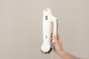 Сешоар Beurer HC 150 FusionDry Pro Hair dryer - Powerful, brushless motor, Ergonomic folding handle, Ion function, 3 heat & blower settings, cold air, Extra quiet, EasyClick - Magnetic attachments, LCD display, Bag