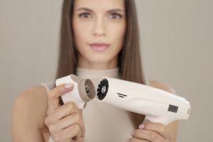 Сешоар Beurer HC 150 FusionDry Pro Hair dryer + Beurer BS 47 Illuminated cosmetics mirror with practical magnetic holder