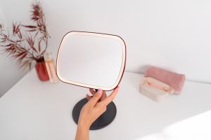 Козметично огледало Beurer BS 47 LE